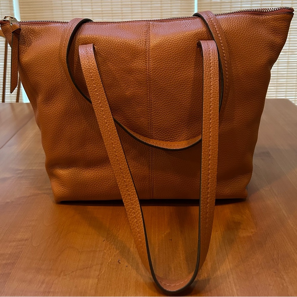 J. Crew, NWT, Devon Tote Bag., 100% Leather, Color:Pecan